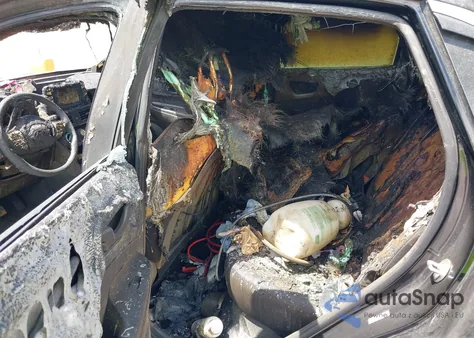 2021 Hyundai Kona Se from USA, damaged, VIN KM8K12AA8MU625717